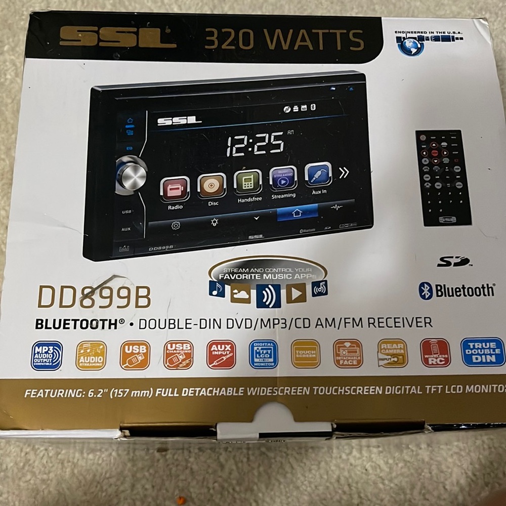 SSL Dd899B 320 watts car radio